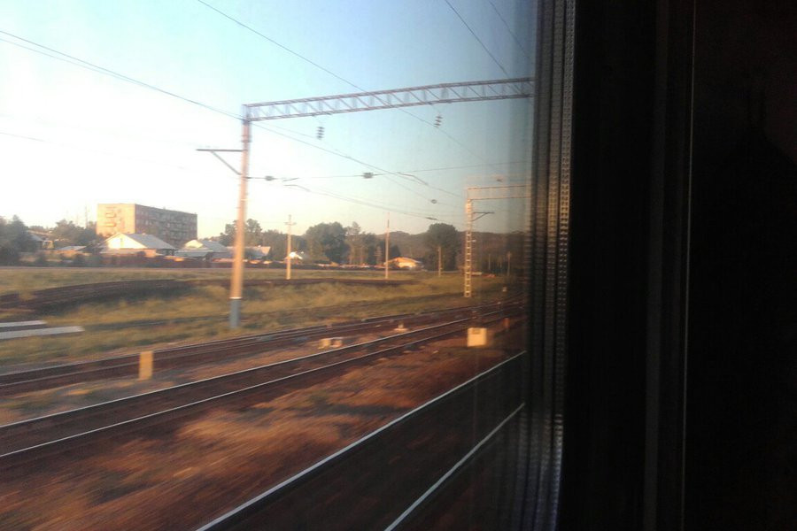 Пассажирский поезд сошел с рельсов в Монголии