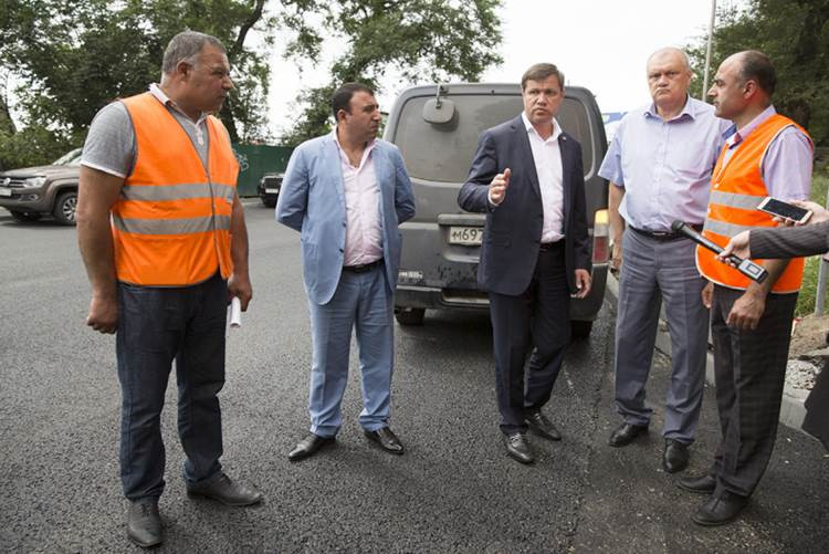 Дорожники порадовали Веркеенко