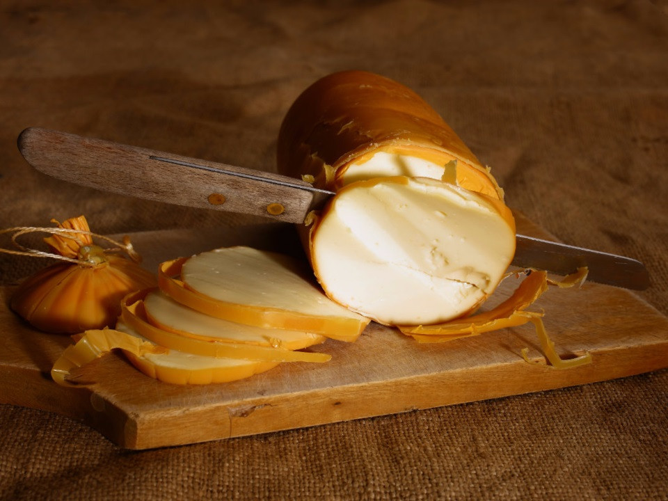 Следы опасных бактерии обнаружены в древнейшем сыре