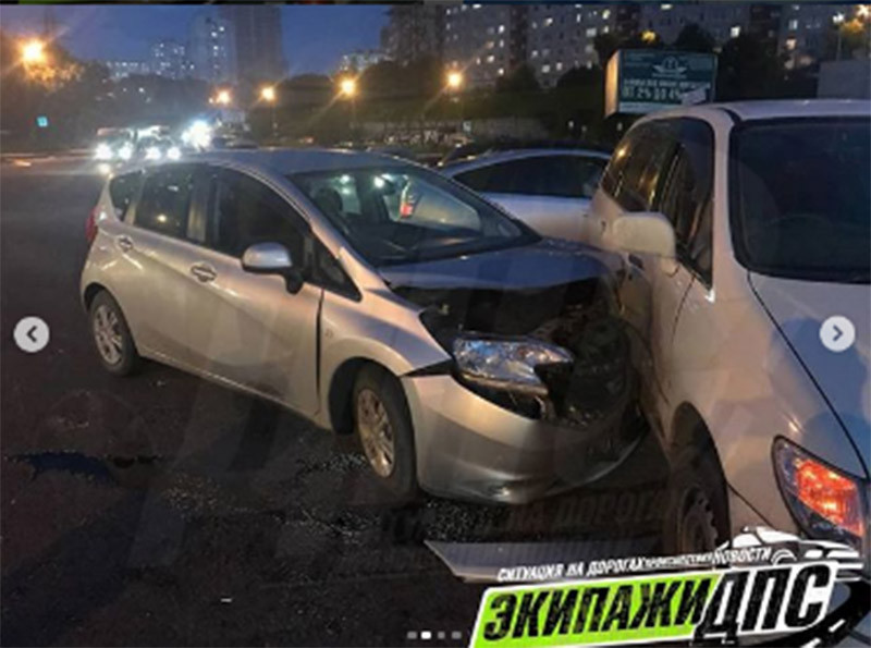 Приморские автолюбители серьезно не поделили дорогу