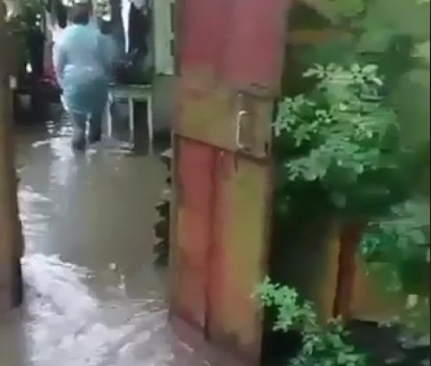 Жизнь в воде: жесткая ситуация в Приморье после паводка
