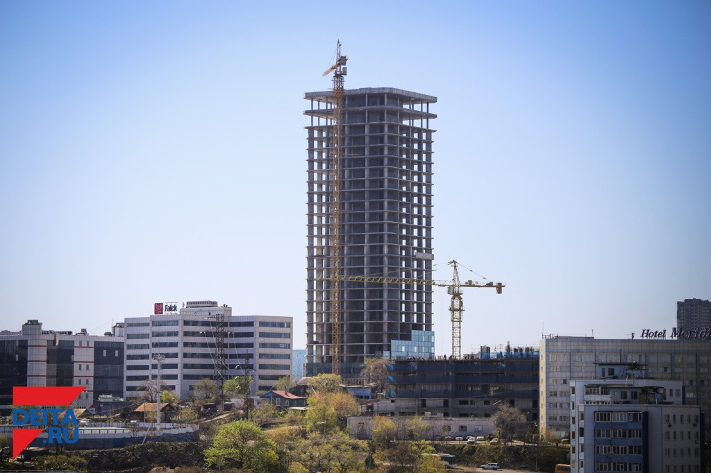 Проблемные долгострои Приморья подключают к коммунальным сетям