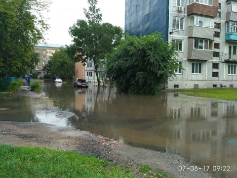 Сотни миллионов "украл" тайфун у приморского города