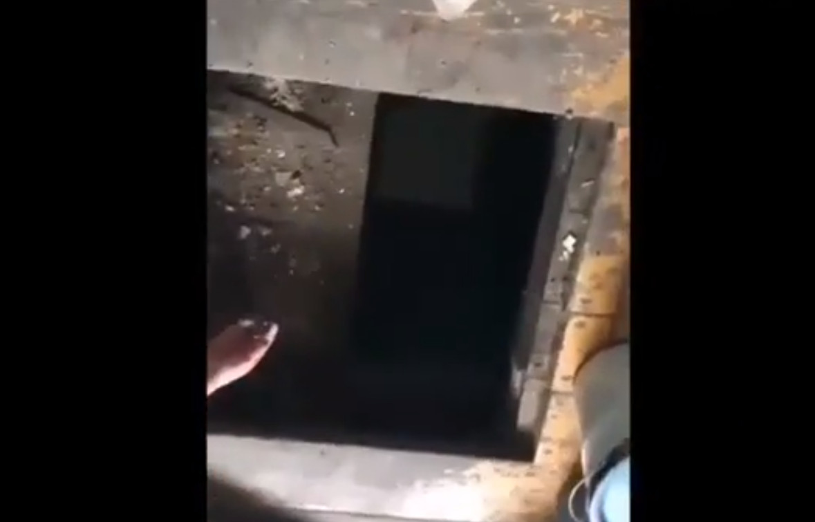 Жилой дом может рухнуть в любую минуту