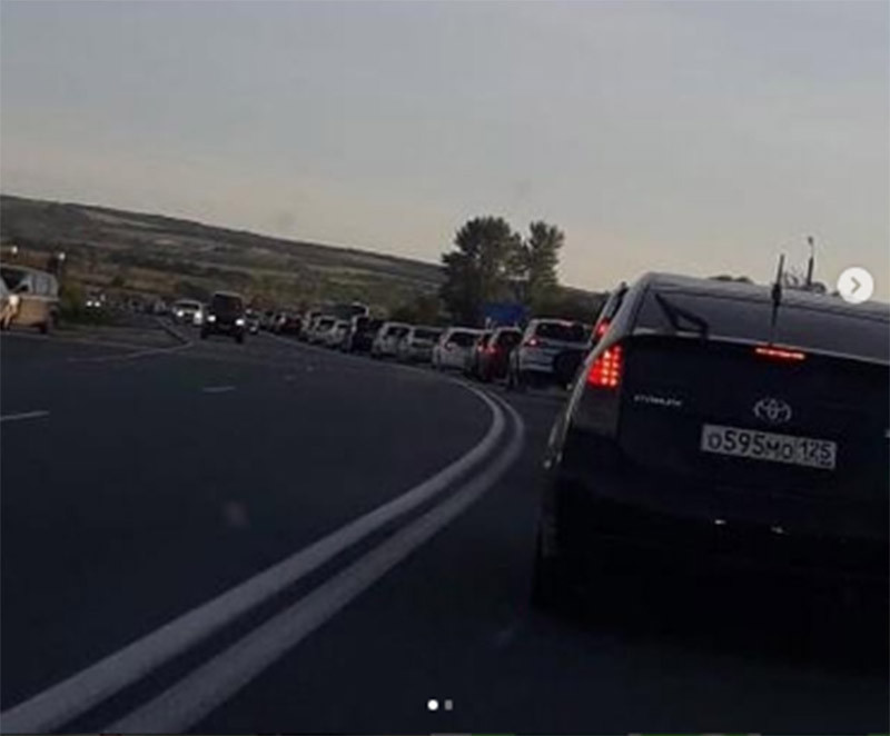 Пробка сковала дорогу во Владивосток