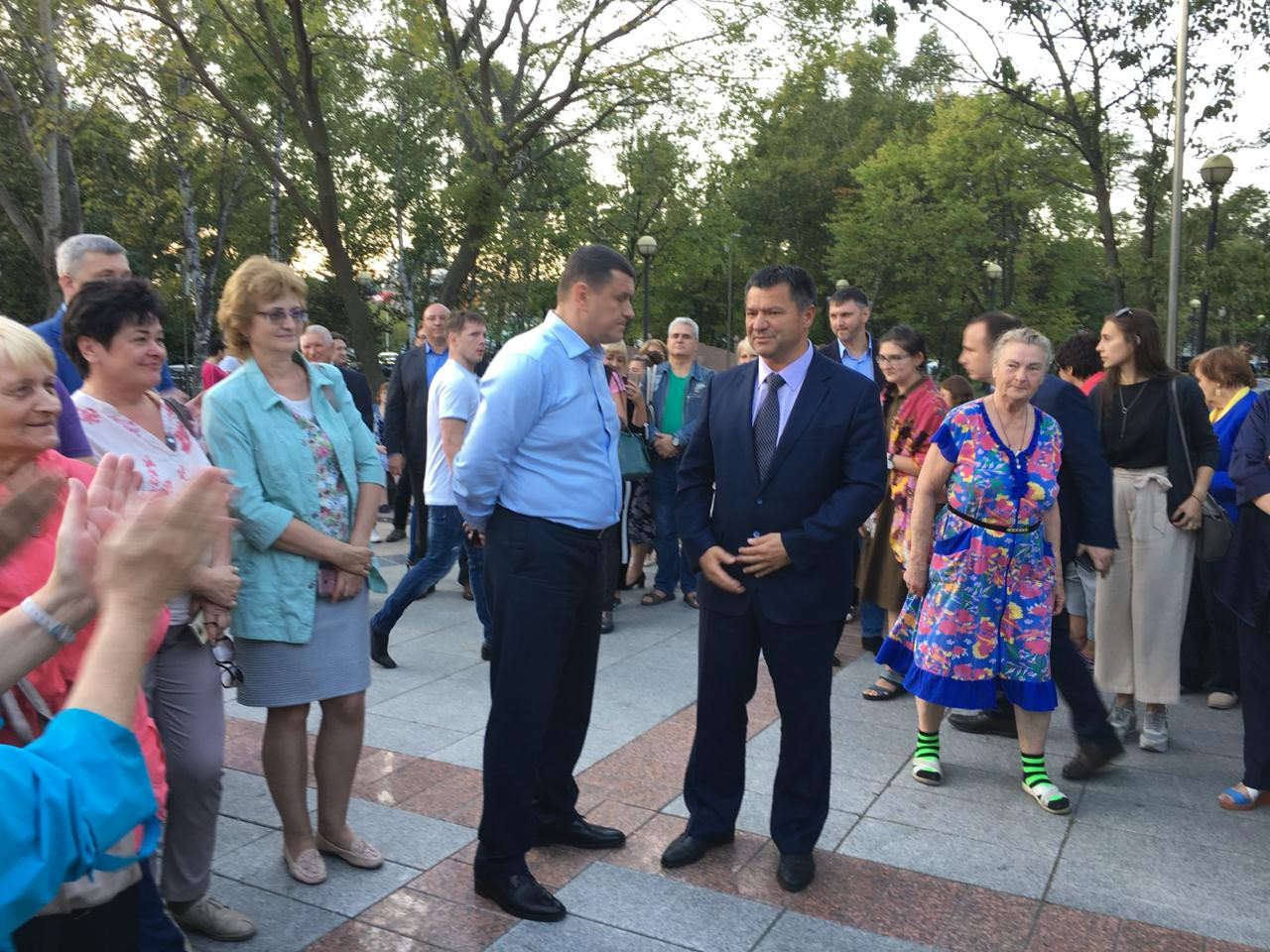 Андрей Тарасенко посмотрел в глаза соратникам
