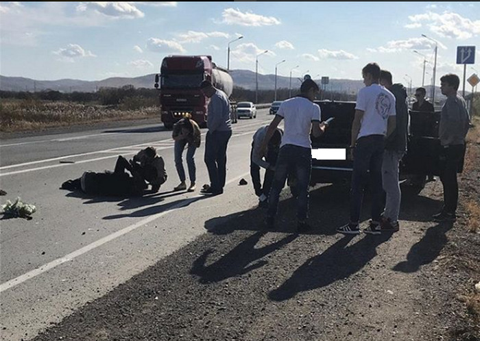 На федеральной трассе автомобилист сбил мужчину