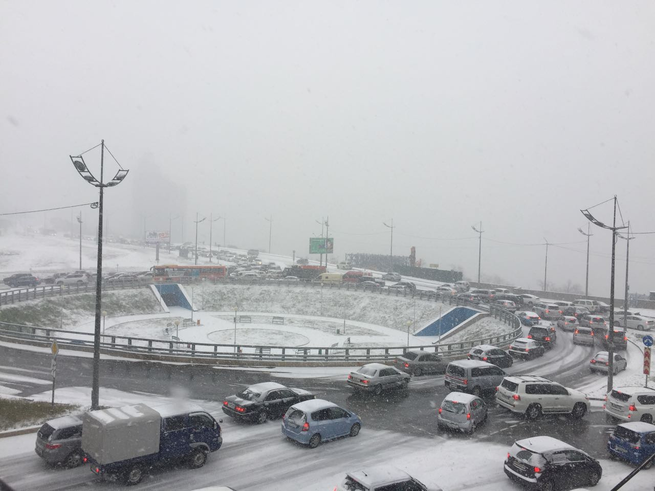 Стала известна численность городской снегоуборочной техники