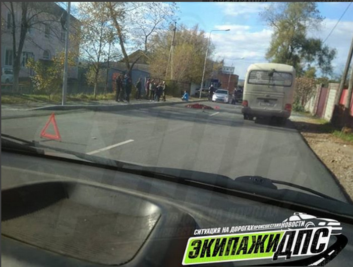 Автолюбитель сбил пешехода возле школы