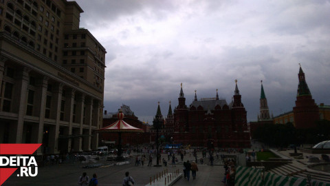 В Москве обрушился пешеходный мост, есть пострадавшие