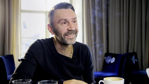 Бороться с матом предлагают, разрешив его