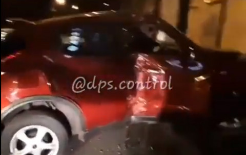 Видео: гонщики устроили ночное ДТП в столице