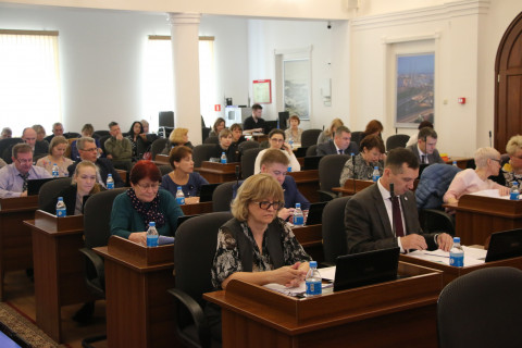 Депутаты рассмотрели исполнение бюджета Владивостока за 2018 год по муниципальным программам