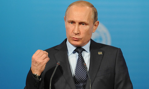Путин заступился за скандального президента