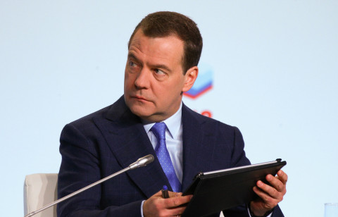 Медведева бесит беспредел в правительстве