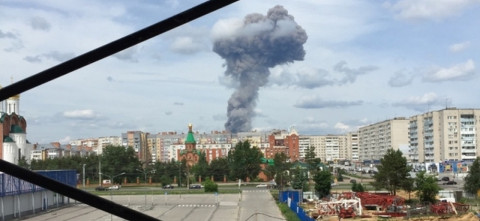 Два мощных взрыва прогремели в городе