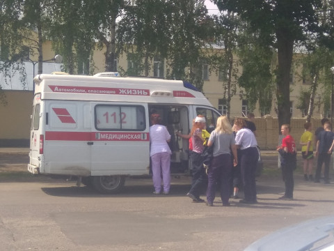 Официально: здание завода «Кристалл» разрушено из-за взрыва