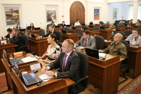 Правила перепланировки помещений меняют депутаты Думы