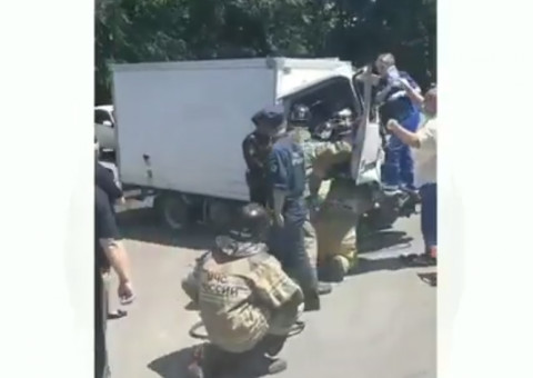 Момент лобового ДТП с участием автобуса попал на видео