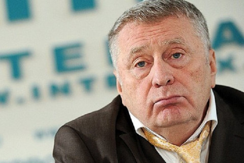 Жириновский предложил создать вагоны для знакомств