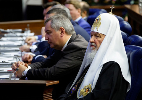 Скорую полчаса не пускали к больным из-за визита Патриарха