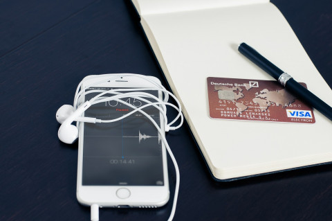 Россиянам разрешат торговать с Европой через AliExpress