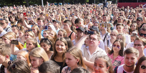 На акцию в Москве вышли 400 тысяч человек