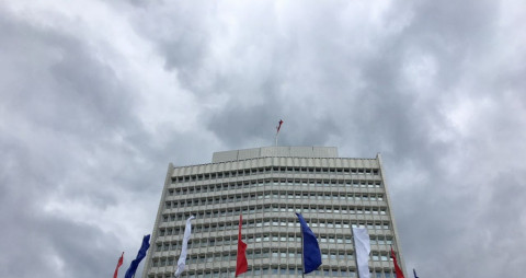 Пропагандистам не хватает денег