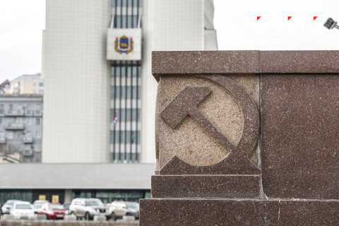 Приморский губернатор ушел в тень