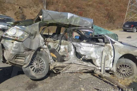 Фото: мощная авария унесла жизни двух человек