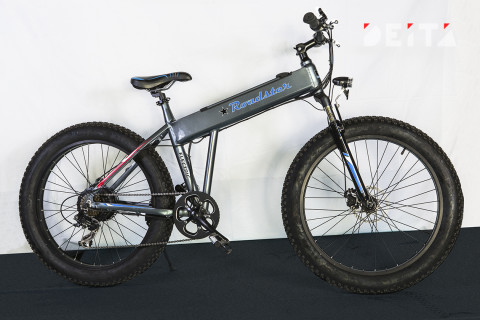 Крутя педали: сахалинские пенсионеры стремятся к активному долголетию и осваивают электровелосипеды