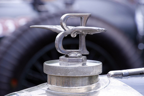 Бешеные налоги на авто пришли россиянам