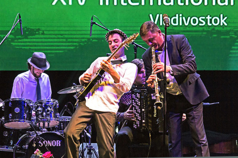 Стало известно, кто из приморских джаз–бендов «зажжёт» на XVI Международном джазовом фестивале
