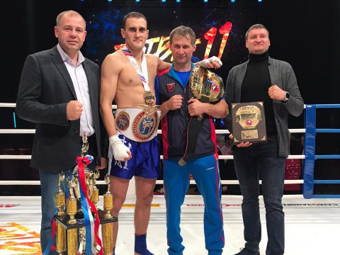 Приморец Александр Захаров стал Чемпионом мира по кикбоксингу