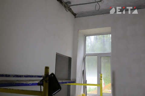 Окна с детскими ограничителями заставит делать Минстрой