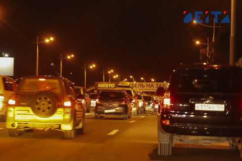 Въезд на мост блокирован в столице — карта