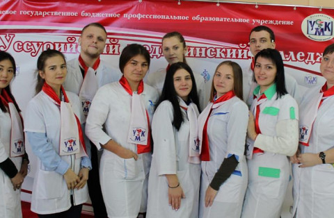 Будущим фельдшерам и медсестрам Приморья нашли рабочие места