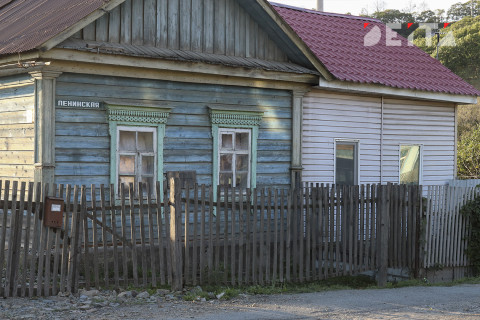Целый поселок оставили без еды и тепла