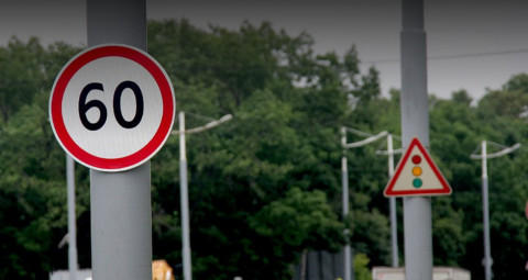 Эксперт сказал, через сколько метров после знака можно штрафовать