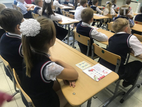 Приморских школьников научили правильно оказывать первую помощь