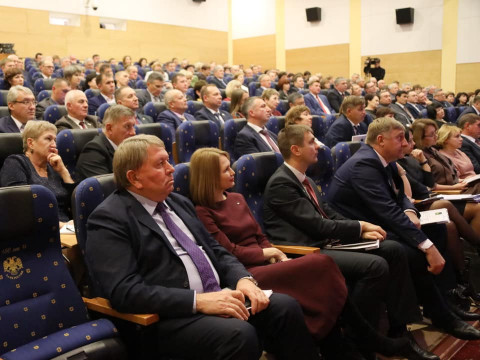Приморские парламентарии обсудили с главами районов реализацию нацпроектов