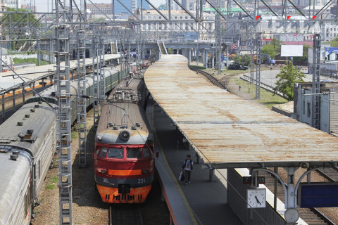 Появятся ли курилки в поездах, сказали в РЖД