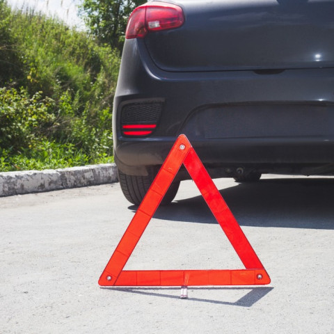 Водителям напомнили о штрафе за остановку из-за ДТП