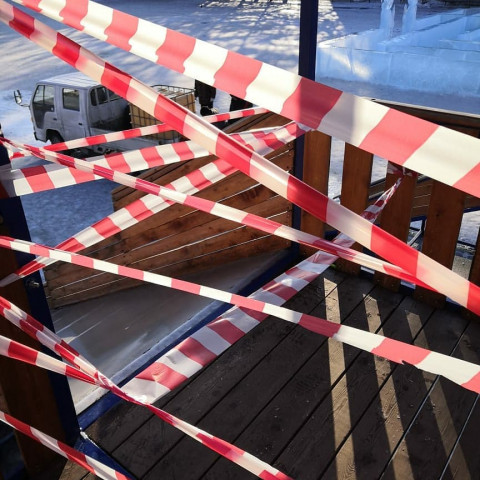 Аномальное тепло оставило детей без ледовых горок