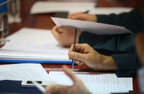 Половина россиян разучилась писать от руки