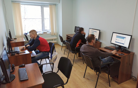 Учебно-курсовой комбинат АО «Восточный Порт» в 2019 году организовал обучение более 450 специалистов предприятия