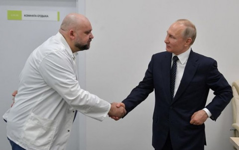 Главврач Коммунарки болен коронавирусом: Кремль сделал заявление о здоровье Путина