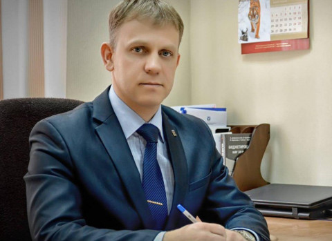 Мэр Большого Камня поручил обойти 28 тысяч горожан в разгар карантина