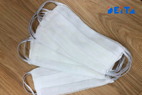 Мэр поручил горожанину самому сшить маску, но был унижен