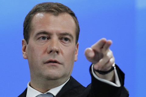 Медведев подсказал Мишустину, что надо делать в борьбе с коронавирусом